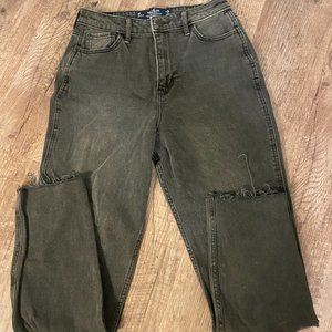 Hollister Black high rise mom jeans